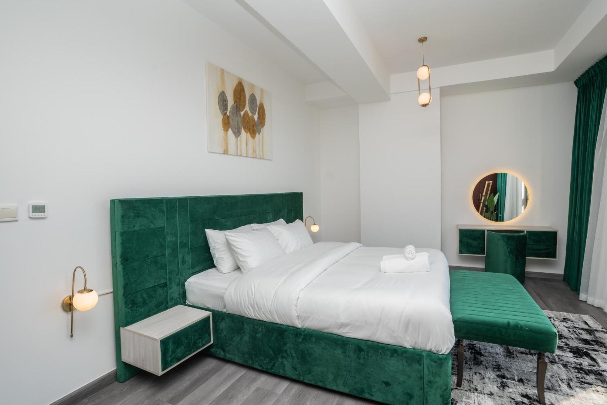Route 66 Beach Hostel Дубай Экстерьер фото